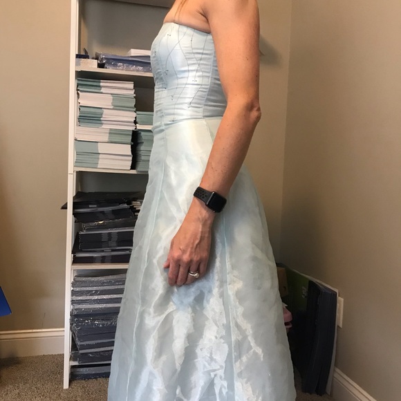 Light Blue Dress - Picture 4 of 8